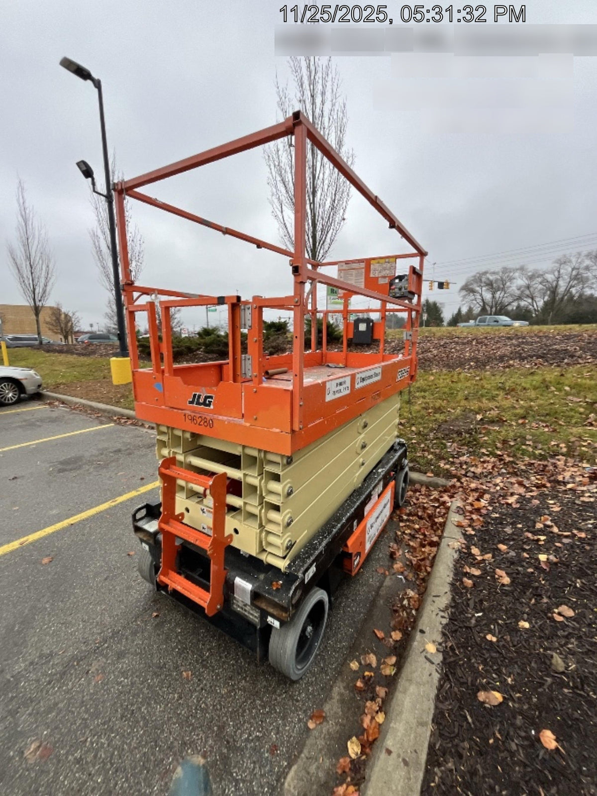 2021 JLG R3246