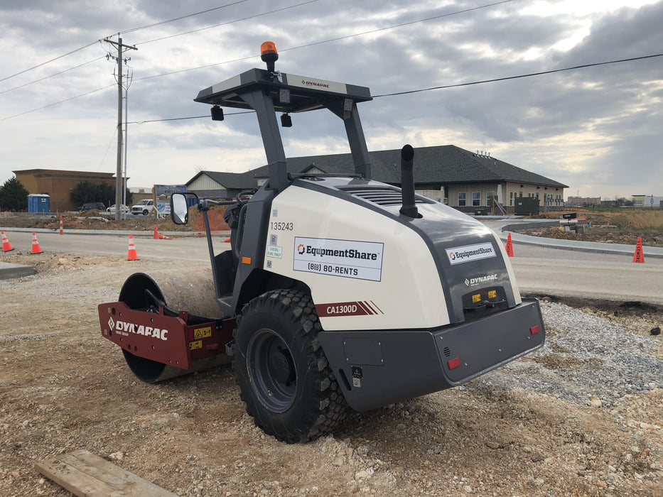 2021 DYNAPAC CA 1300D