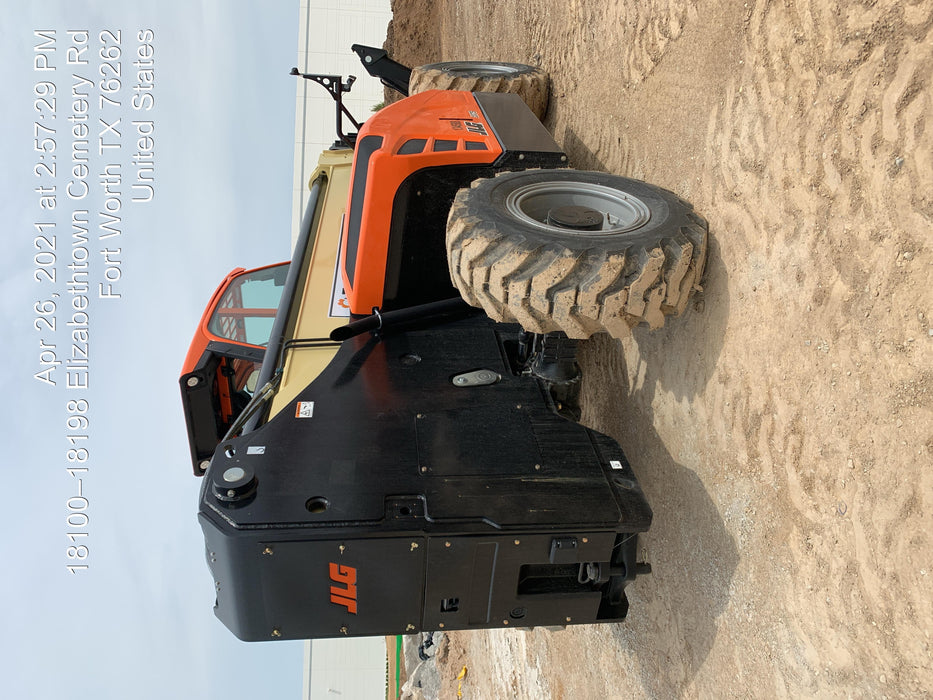 2021 JLG 1075