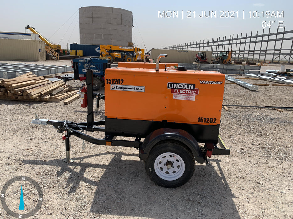 2021 Lincoln Electric Vantage 322 Vantage 322 Ready Pak 3 w/ Telematics & Decals, ORANGE (includes trailer, cable rack, fender light kit)