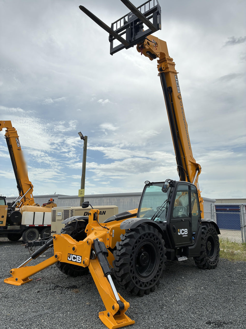 2026 JCB 514-56