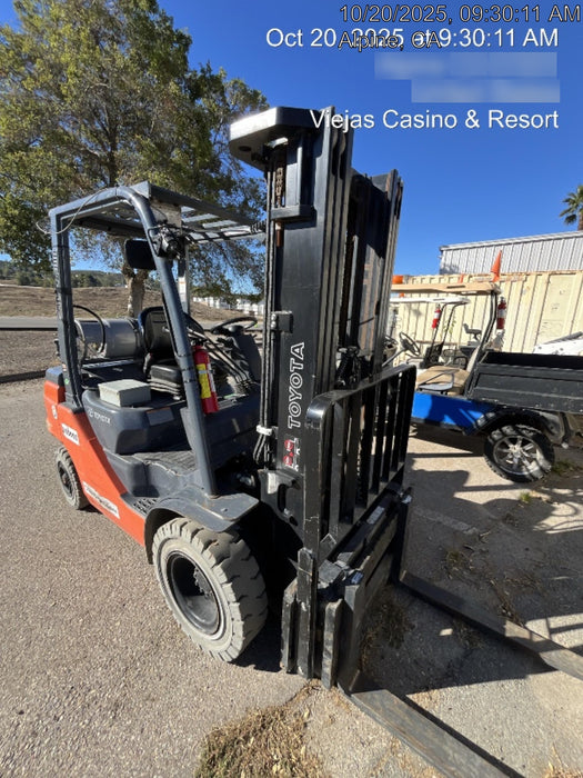 2022 TOYOTA 8FGU25 LP w/ Scale