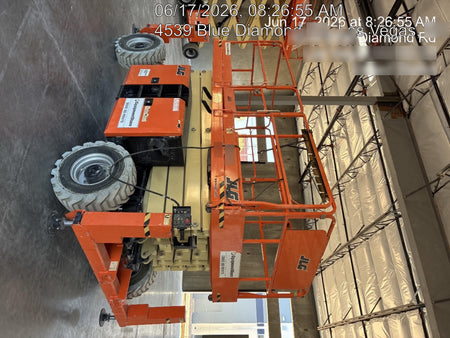 2020 JLG 430LRT