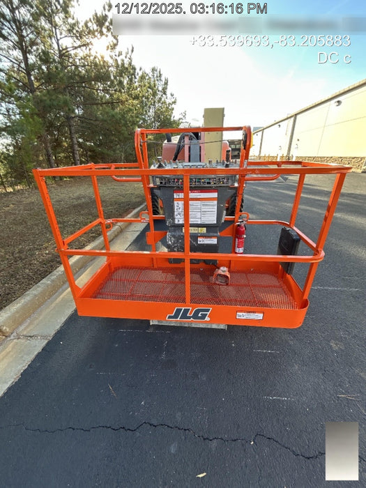 2019 JLG 450AJ