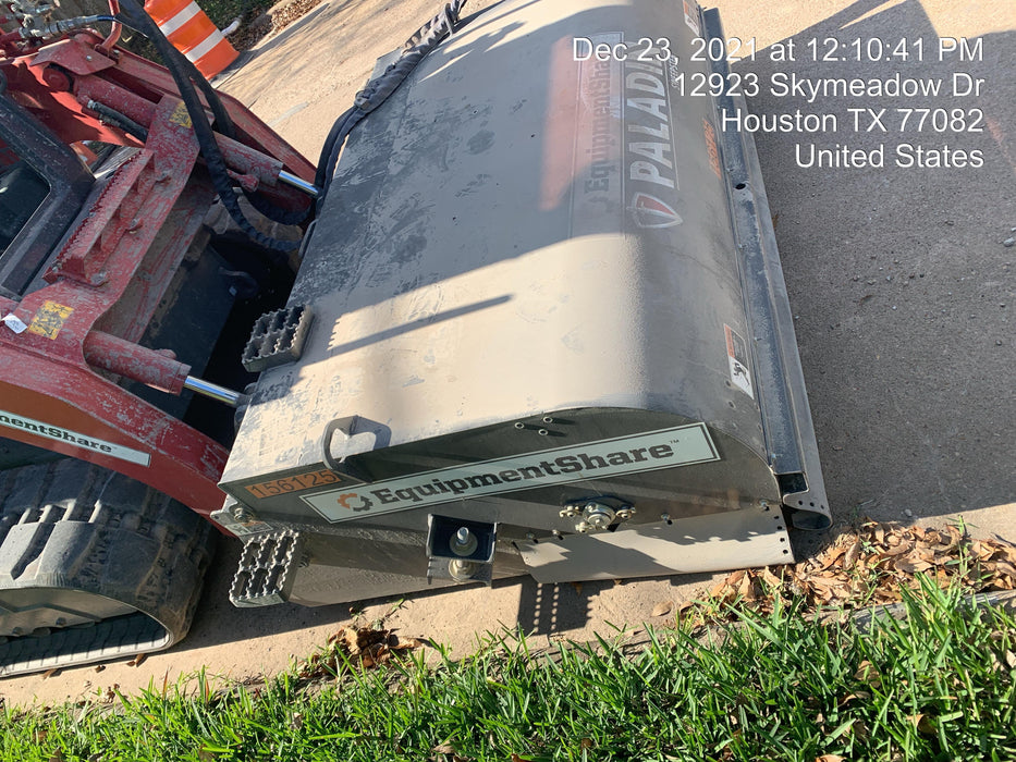 2021 PALADIN Sweepster SB72