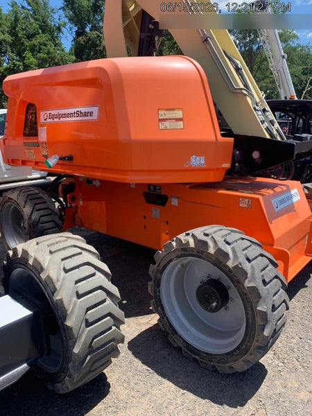 2019 JLG 660SJ