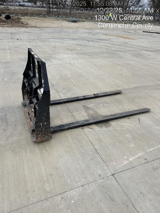 2025 PALADIN 72" Skid Steer Forks
