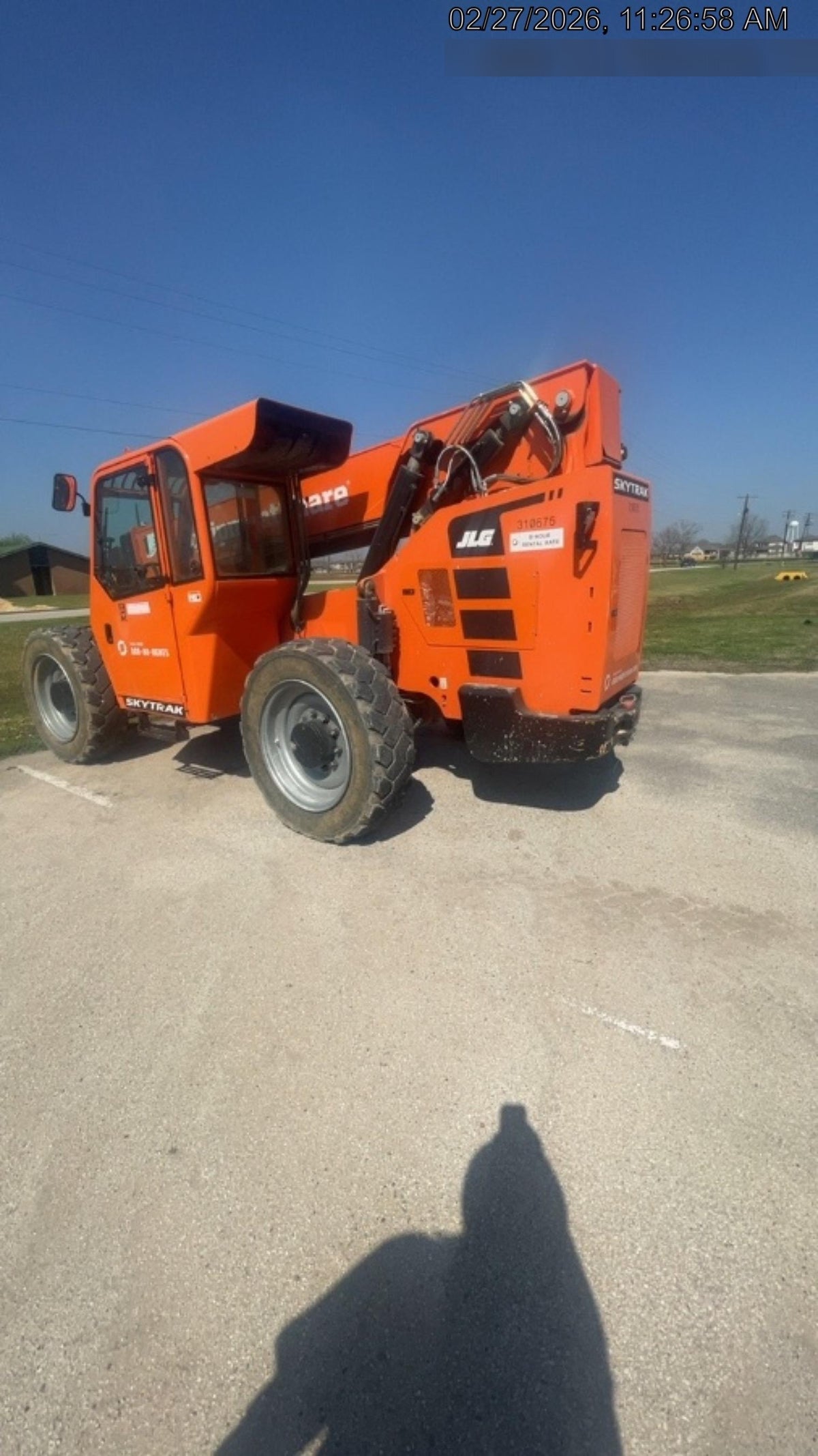 2023 SKYTRAK 8042