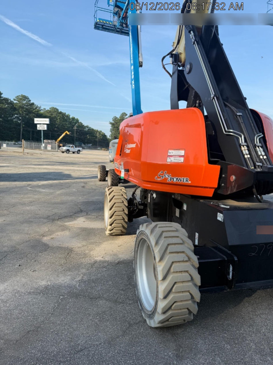 2025 JLG 660SJ