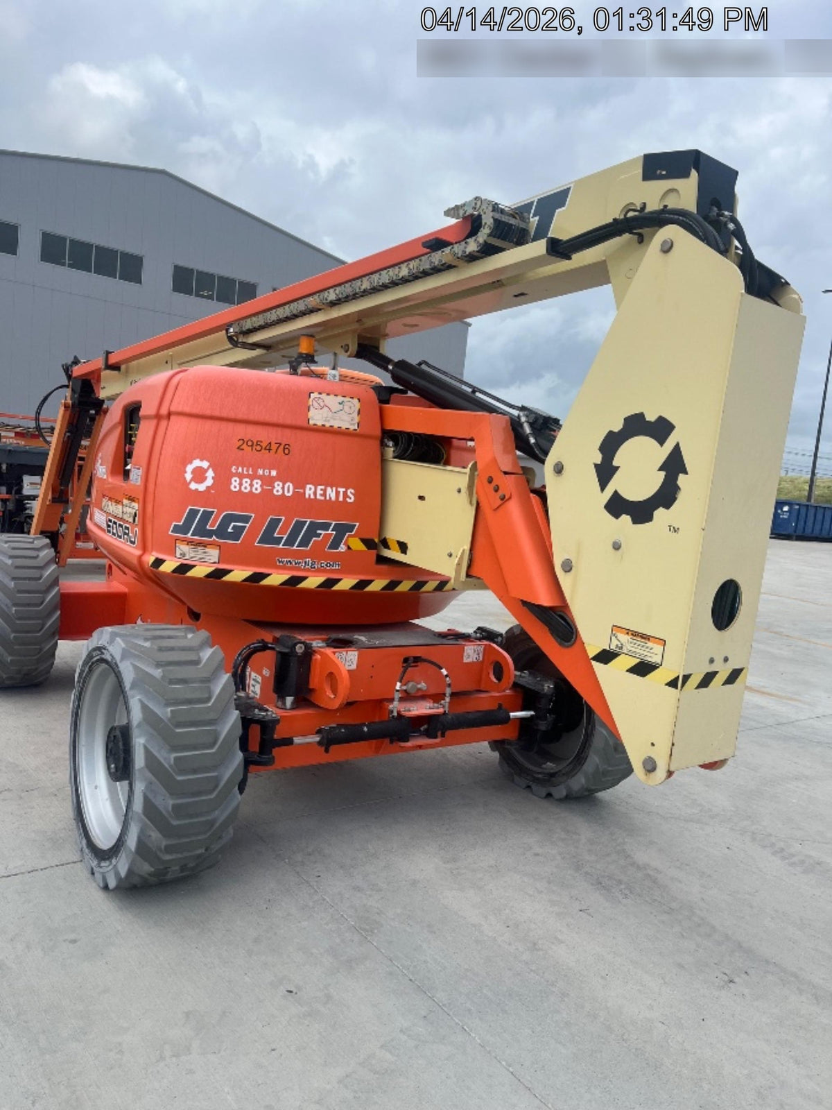 2023 JLG 600AJ