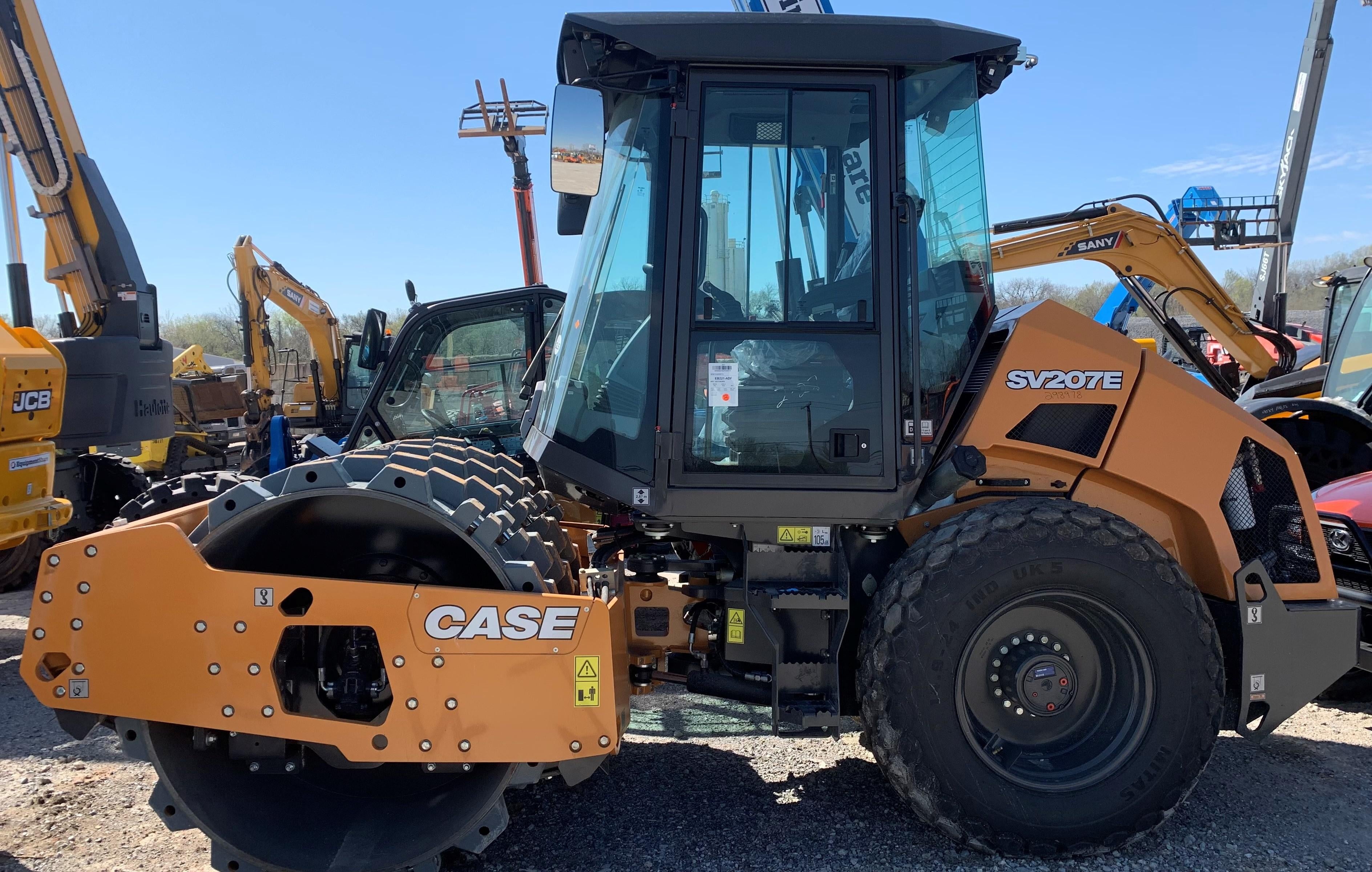 2023 CASE SV207E