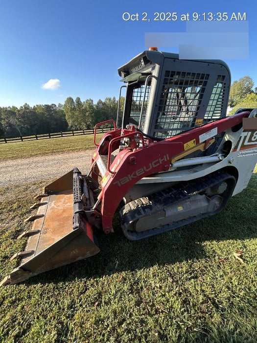 2025 EQUIPMENTSHARE 1006186 - 66" Tooth Bucket, CTL