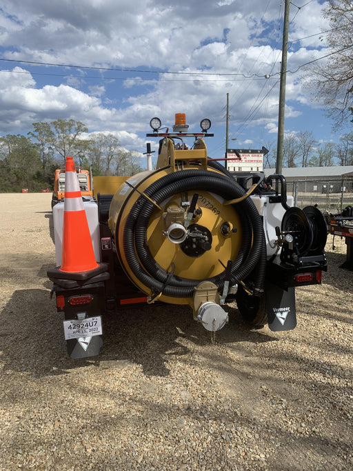 2022 VAC-TRON LP573XDT