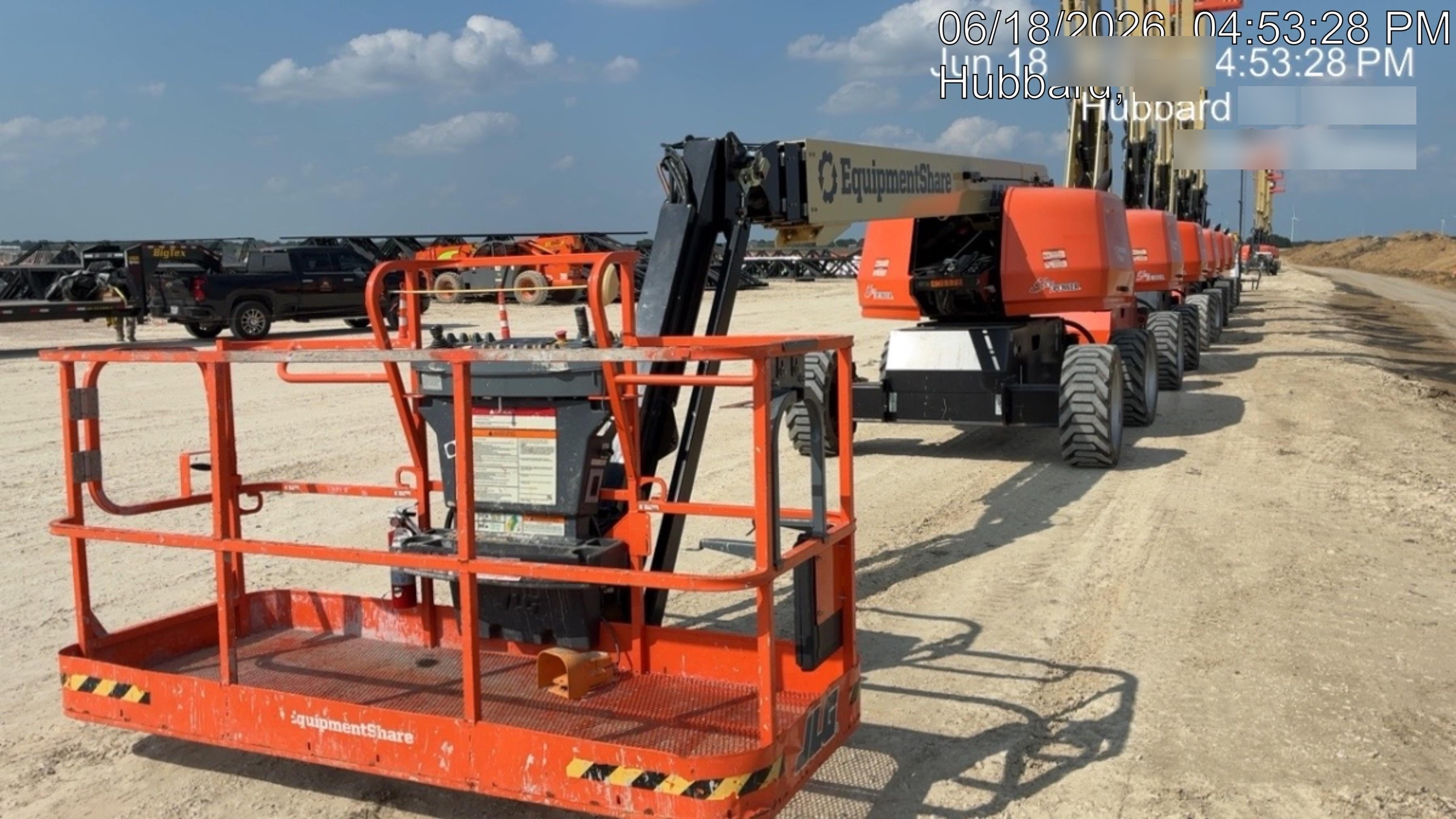 2024 JLG 660SJ