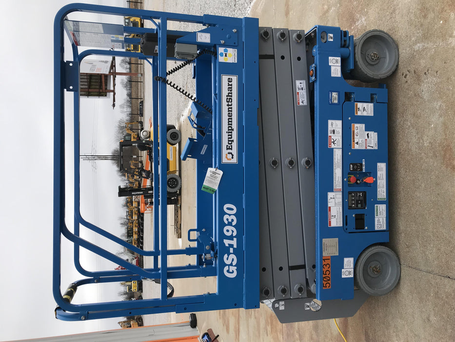 2019 Genie GS-1930 Fixed Rails with Chain Entry