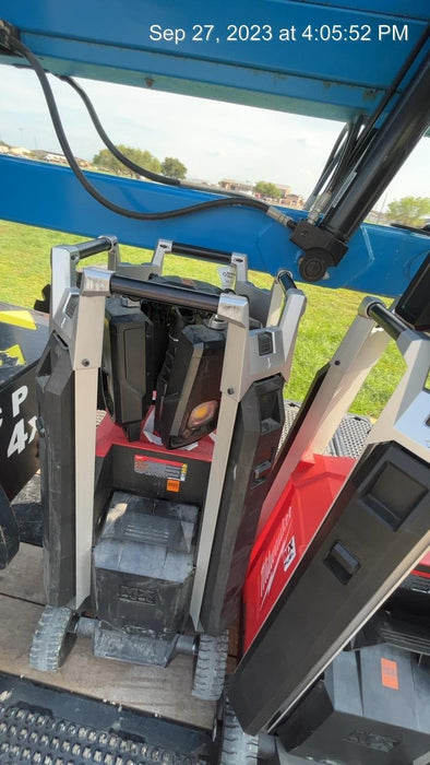 2022 MILWAUKEE MXF041-1XC