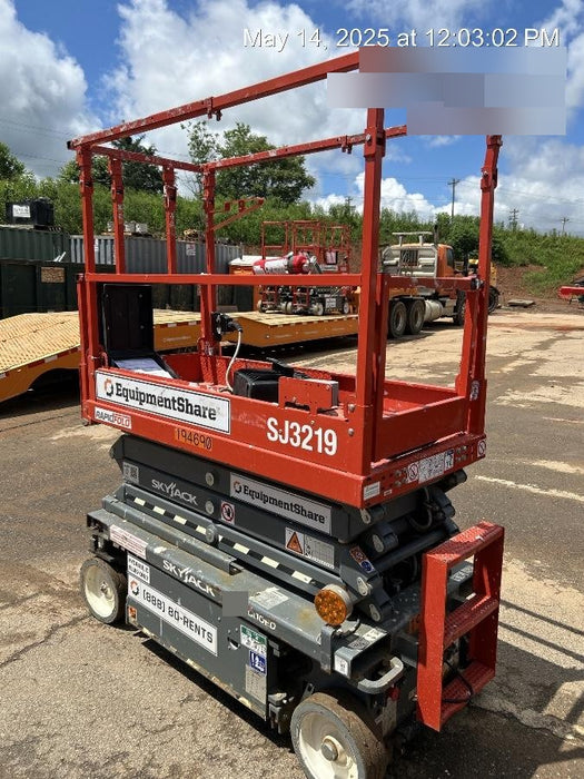 2021 SKYJACK SJ3219
