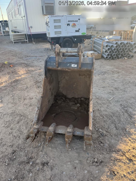 2021 WERK-BRAU 30" HD Bucket - Werk-Brau