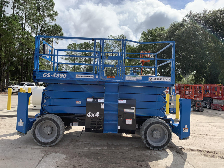 2020 GENIE GS-4390 RT