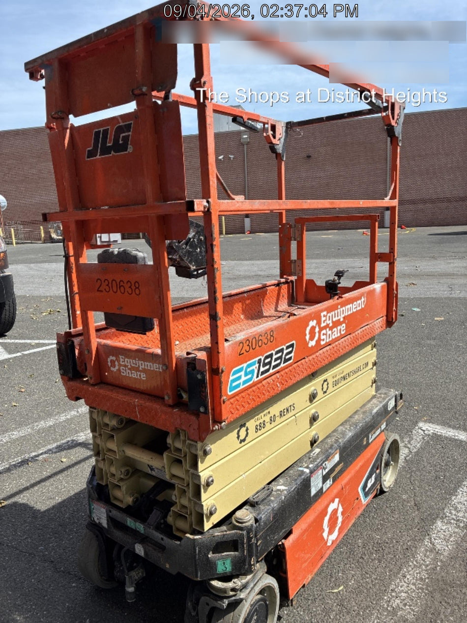 2022 JLG ES1932