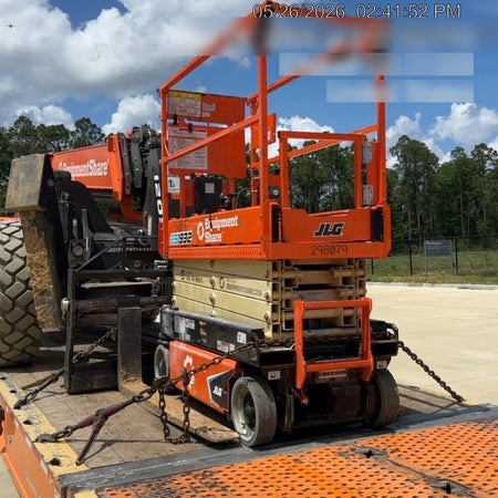 2023 JLG ES1932