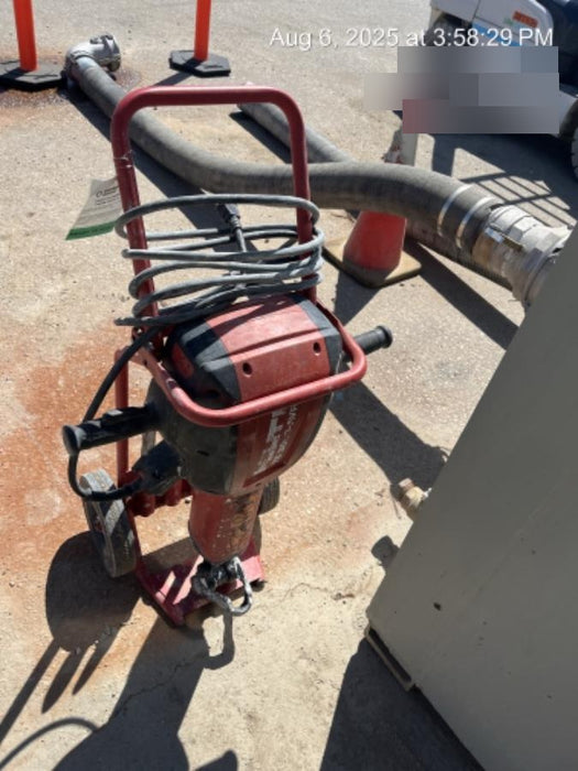 2021 HILTI TE 3000-AVR