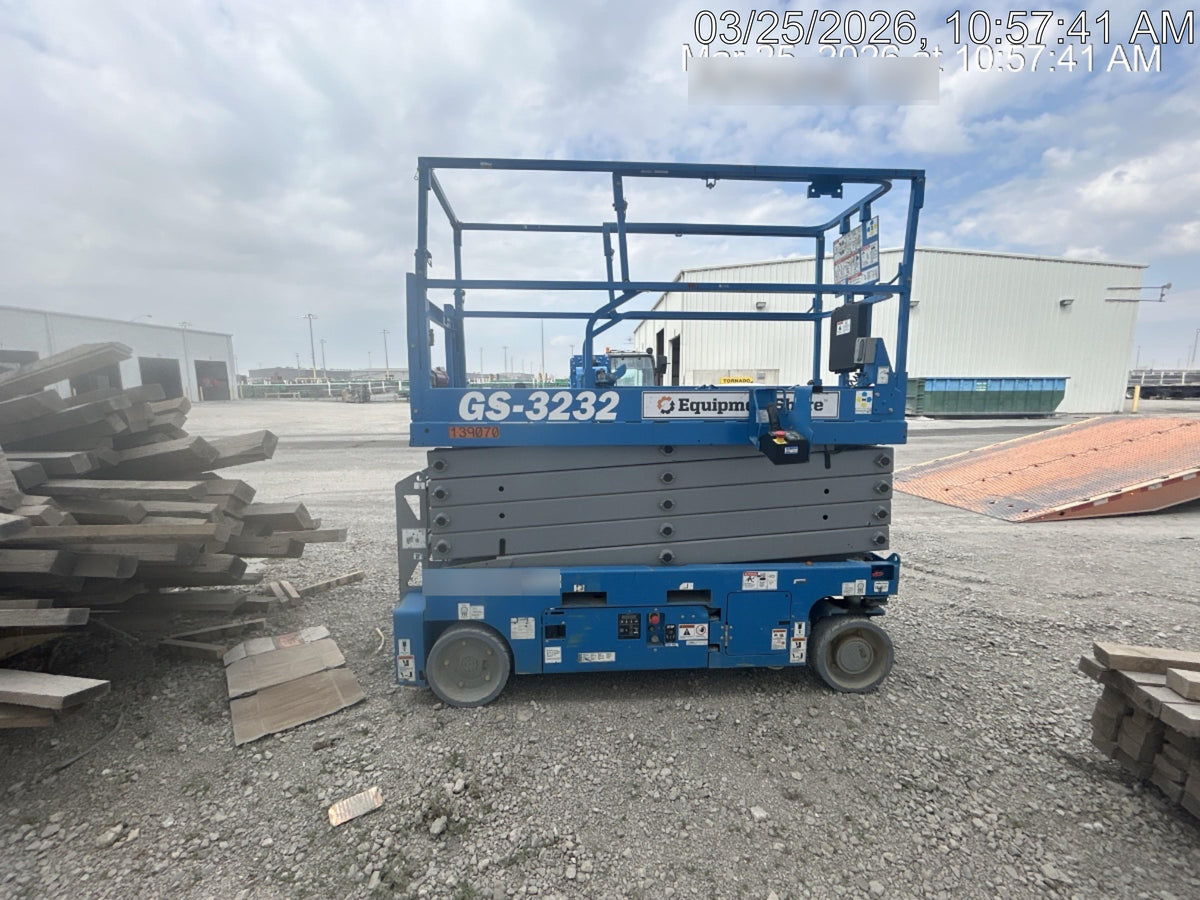 2021 GENIE GS-3232