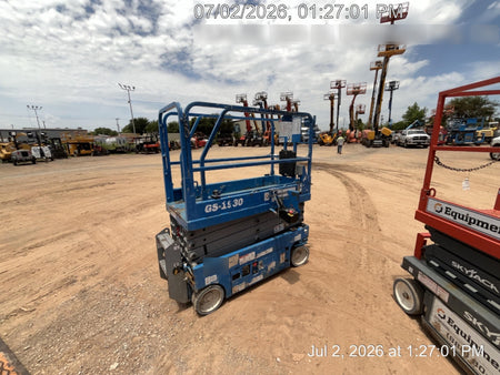 2019 Genie GS-1930 Fixed rails with chain Entry