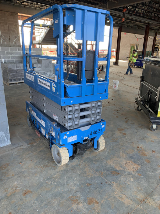 2019 Genie GS-1930 Fixed rails with chain Entry