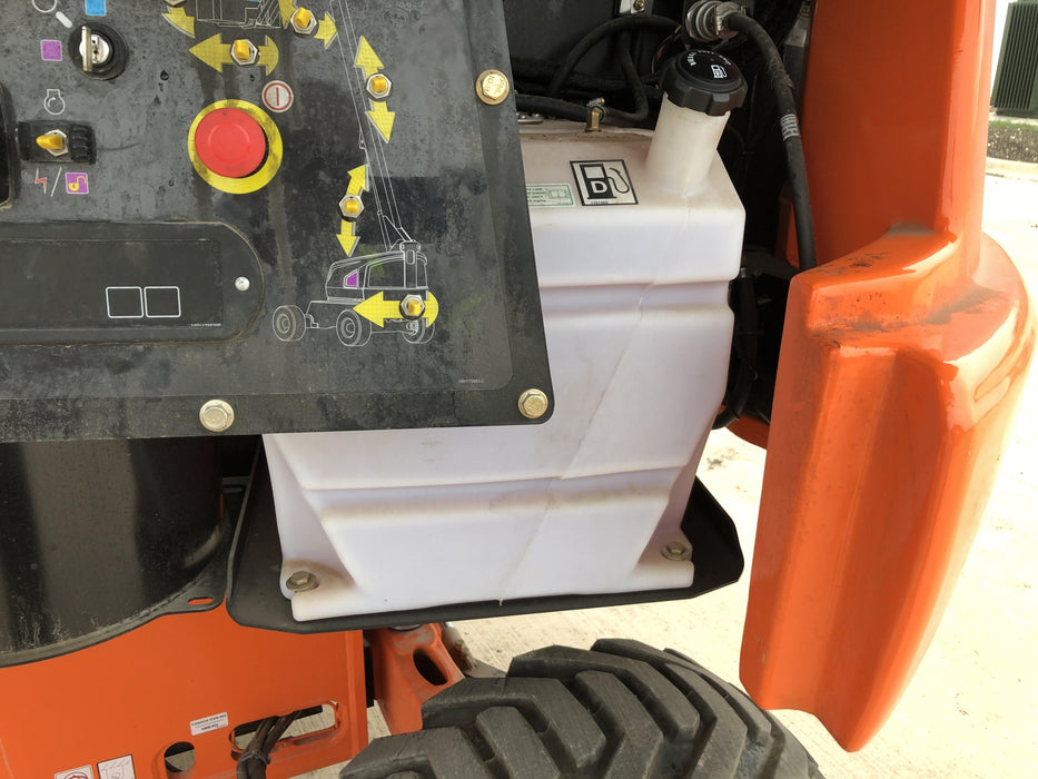 2019 JLG 460SJ Deutz Diesel Engine, FF Tires, Beacon