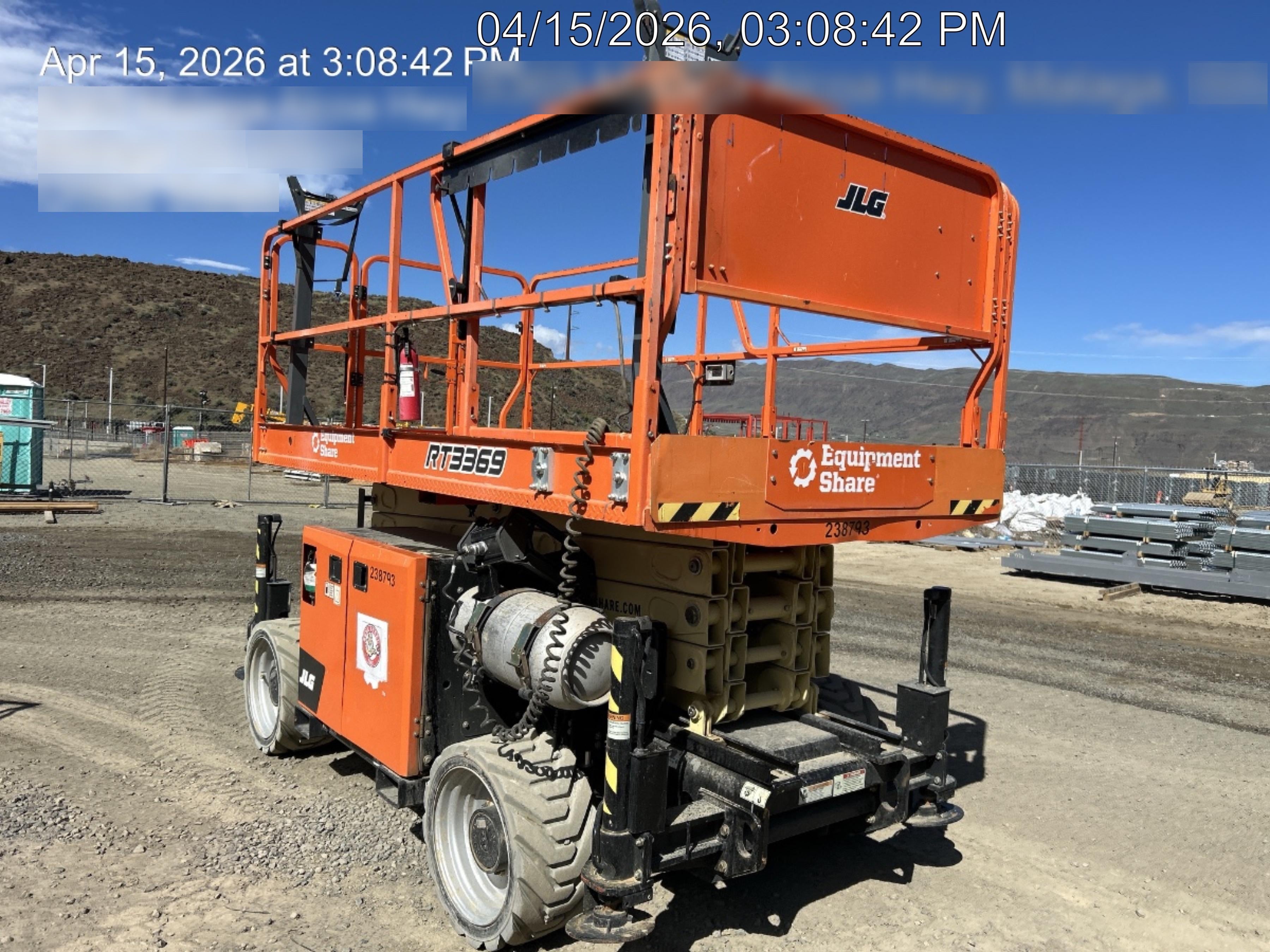 2022 JLG RT3369