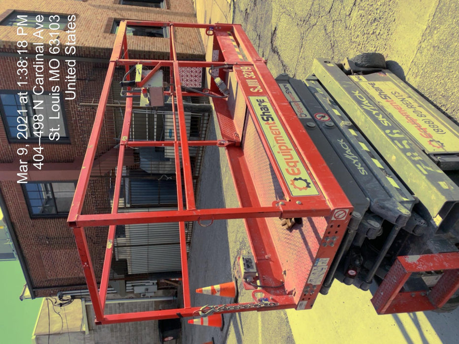 2018 Skyjack SJIII-3219 Skyjack SJIII3219 Scissor Lift w/Trojan Batteries