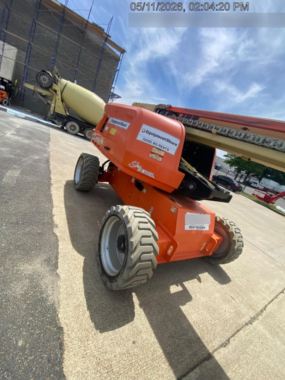 2021 JLG 660SJ