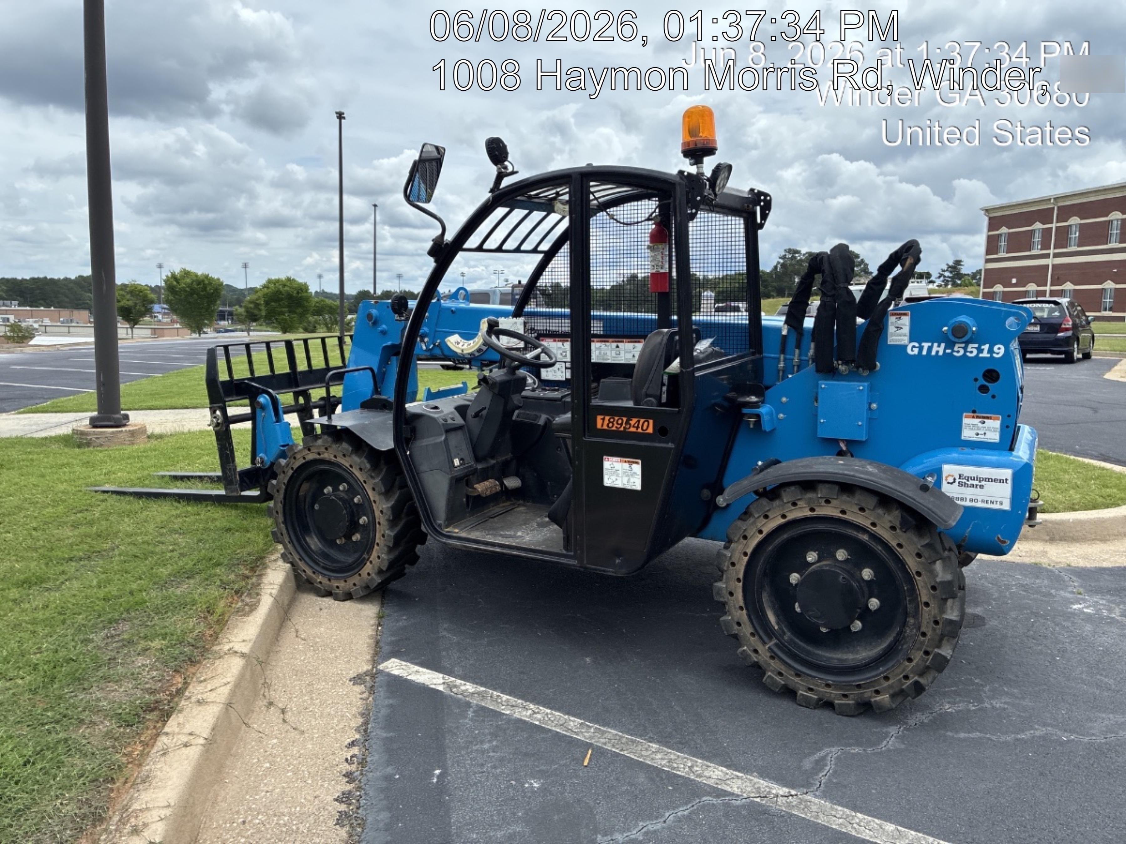 2021 GENIE GTH-5519