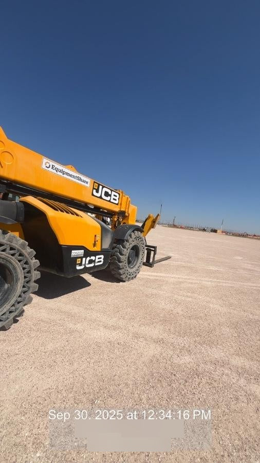 2022 JCB 512-56