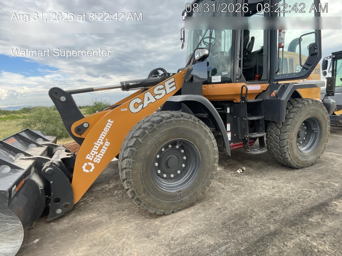 2024 CASE 521G