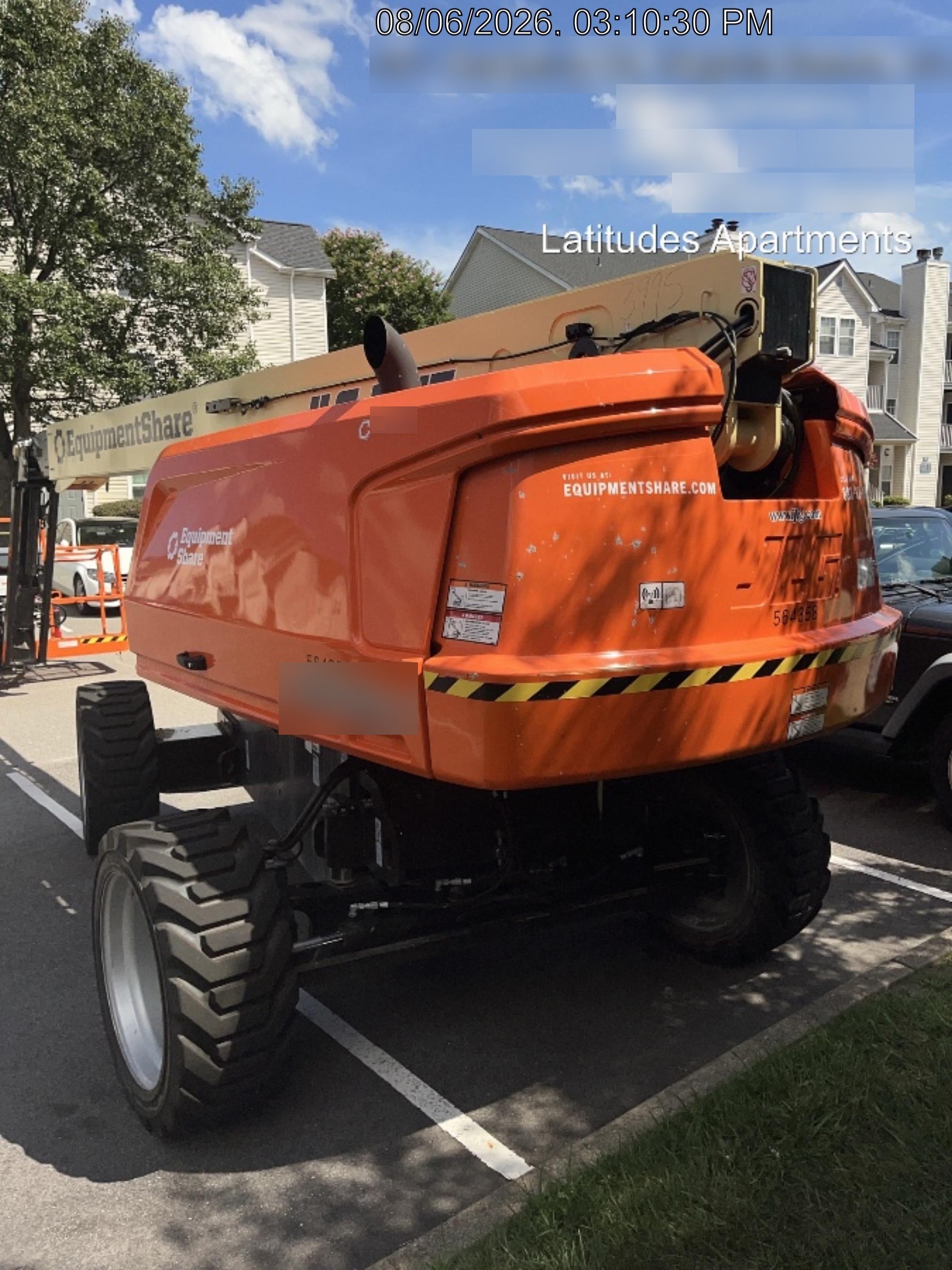 2025 JLG 660SJ
