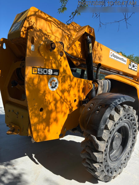 2019 JCB 509-42 74 HP w/Open ROPS, Beacon, Aux Hydraulics, LED Work lights, Solid Tires w/66" Carriage/60" Forks