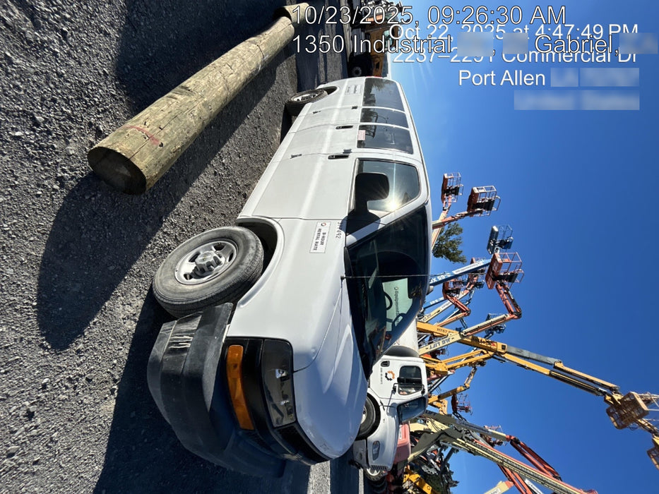 2023 CHEVROLET Express Van - Rental