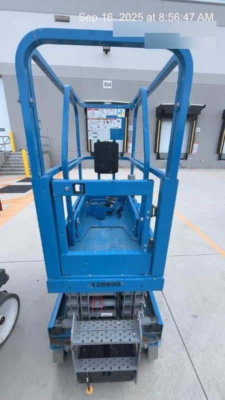 2021 GENIE GS-1330m