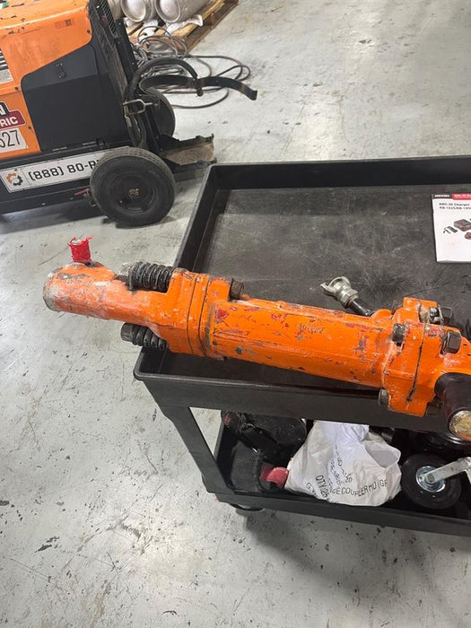 2023 MICHIGAN PNEUMATIC ES-TPB90-118-TRACKER