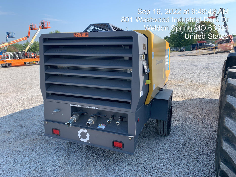 2022 ATLAS COPCO XAS 900