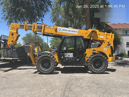 2021 JCB 512-56