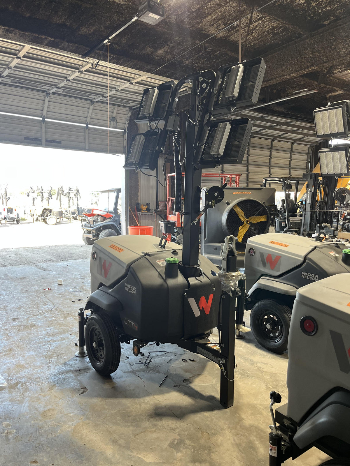 2024 Wacker Neuson LTT4 Diesel, Kohler KDW702, Deep Sea Controller, Auto Start, LED 320W, Bypass Outlet, T3