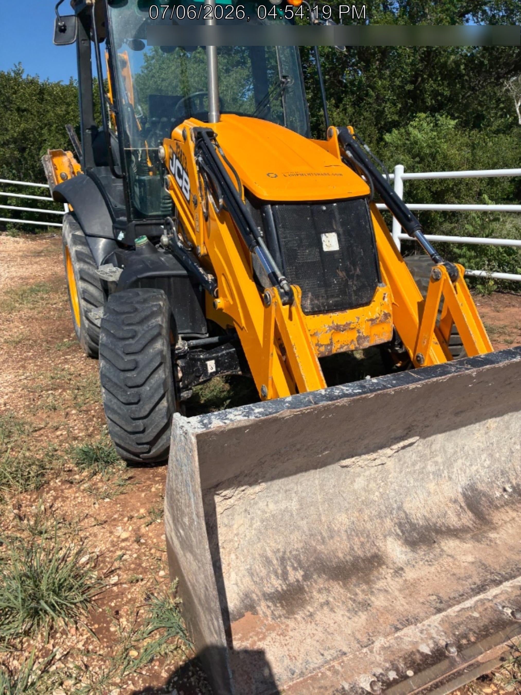 2023 JCB 3CX-14
