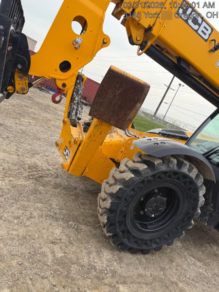 2022 JCB 510-56