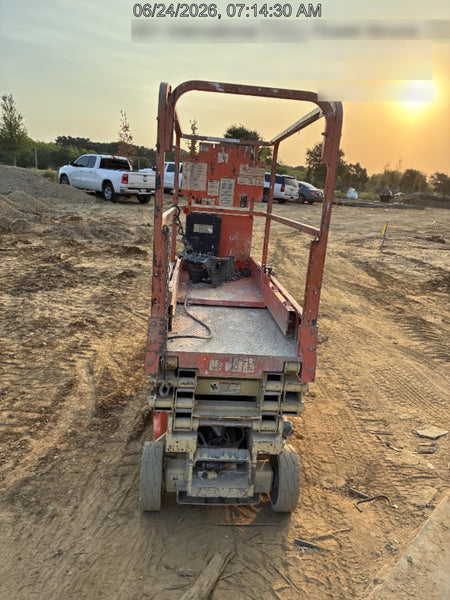 2016 JLG 1930ES