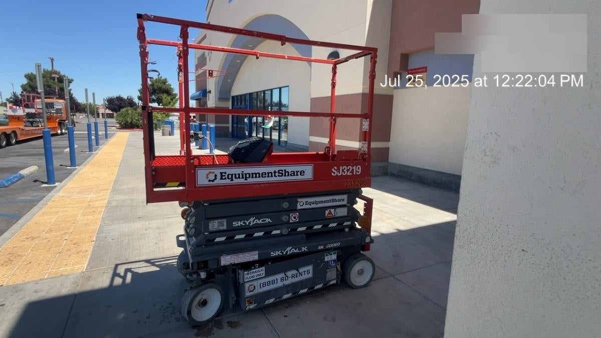 2022 SKYJACK SJ3219