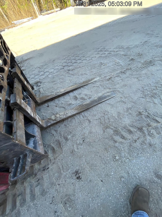 2018 PALADIN 48" Pallet Forks - Paladin