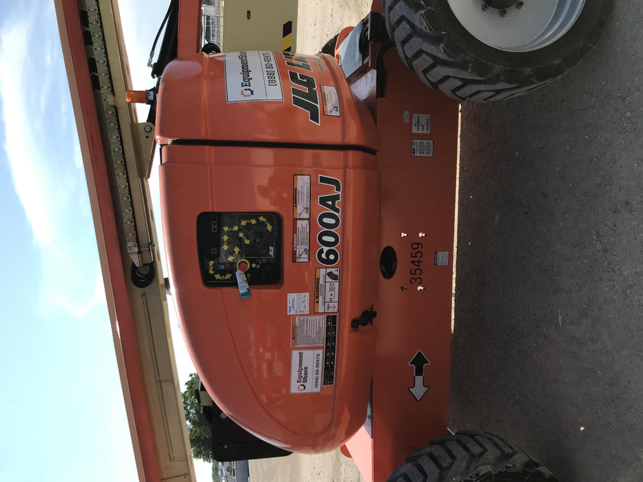 2019 JLG 600AJ